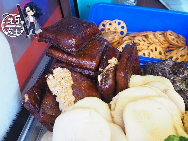 ▲▼追蕾醬香黑鴨中壢店。（圖／部落客民宿女王芽月授權提供）