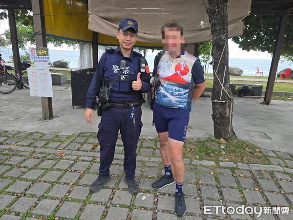 ▲美和警暖心助外籍單車客尋回遺失背包。（圖／記者楊晨東翻攝）