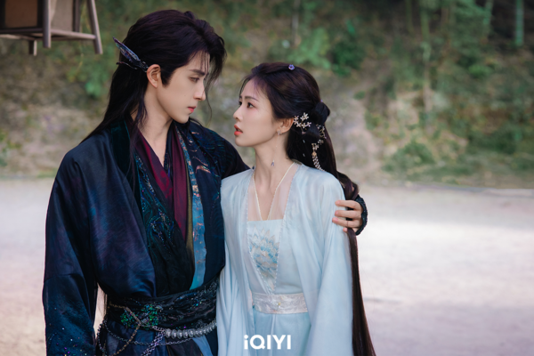 ▲《白月梵興》由白鹿、敖瑞鵬主演。（圖／iQIYI愛奇藝國際版提供）