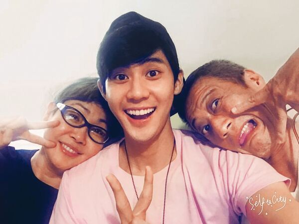 婚事遇波折／獨家！李玉璽媽媽急抱孫　許允樂凍卵掃除婚事障礙