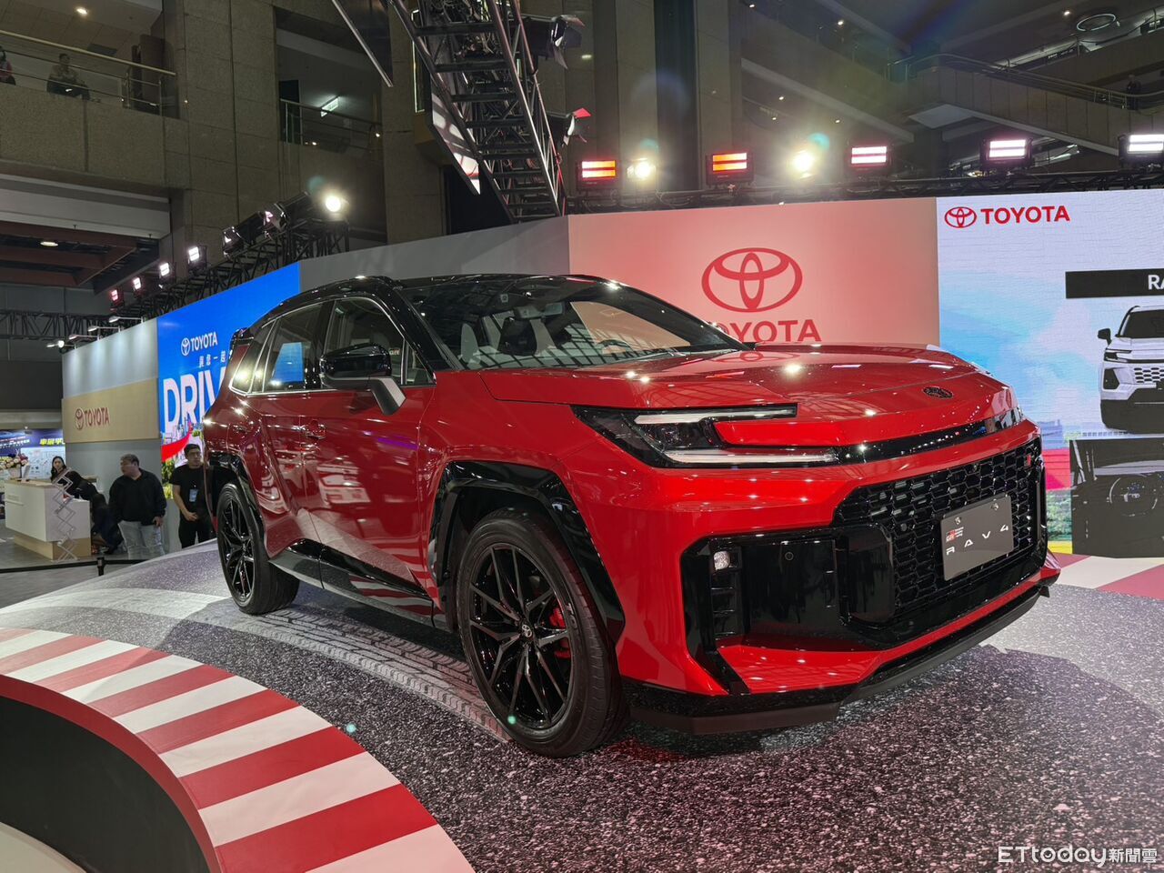 ▲TOYOTA第6代RAV4。（圖／記者徐煜展攝）