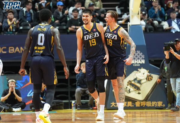 ▲新北中信特攻「跨年大戰」擊敗新北國王。（圖／TPBL聯盟提供）