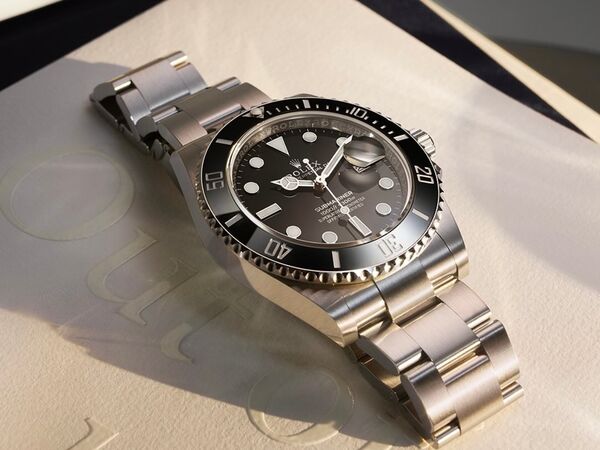 勞力士漲價！　「黑水鬼」漲 4%、孫芸芸鑽錶得多掏近40萬