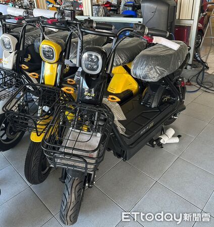 ▲老舊烏賊車嚴重影響空氣品質。（圖／屏東縣政府提供）