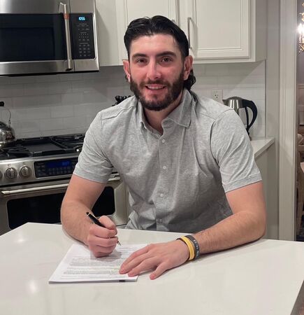 ▲樂天桃猿補強輪值戰力　簽下洋投麥斯威尼備戰新球季      。（圖／樂天提供）