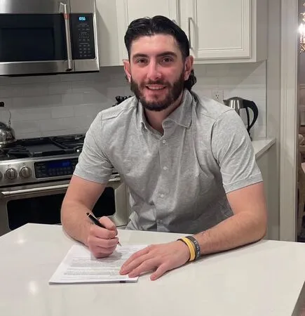 ▲樂天桃猿補強輪值戰力　簽下洋投麥斯威尼備戰新球季      。（圖／樂天提供）