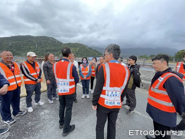 ▲▼馬太鞍溪鋼便橋自114年10月18日開工後已於1月1日早上10時正式通車。（圖／公路局提供，下同）