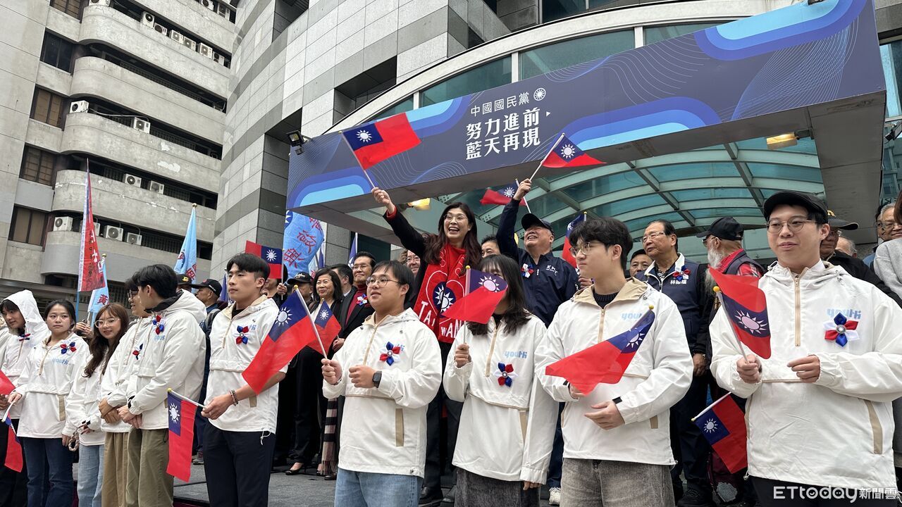 馬英九未出席國民黨元旦升旗 鄭麗文:考量健康狀況未擴大邀請