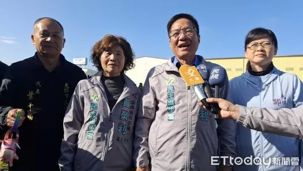 ▲▼             嘉義縣議員黃榮利稱被賴清德囑咐選縣長被打臉，今日黃榮利出面受訪。（圖／記者翁伊森翻攝，下同）