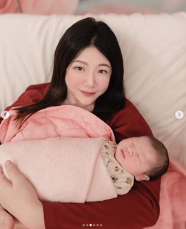 ▲▼鄭亦真。（圖／翻攝自Instagram／iamyichen0626）