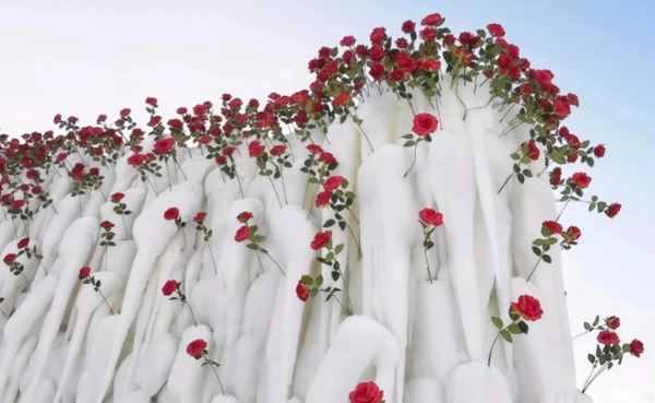 ▲▼哈爾濱冰雪大世界 玫瑰冰瀑。（圖／翻攝自小紅書）