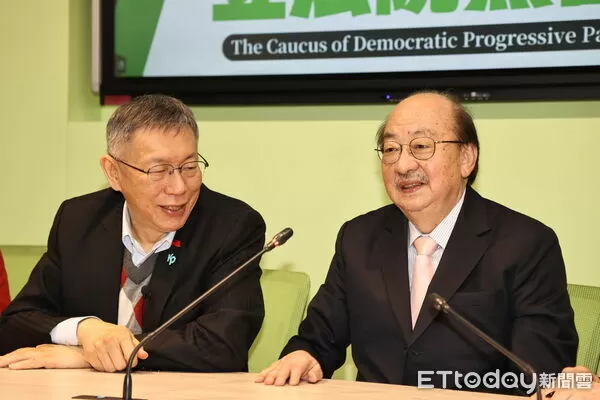 ▲▼ 柯文哲拜會民進黨團         。（圖／記者徐文彬攝）