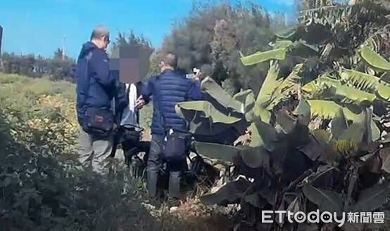 ▲▼鐵路警察逮捕專偷高檔單車的竊賊。（圖／警方提供）