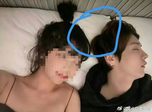 ▲司曉迪爆料睡完頂流男明星。(圖/翻攝自微博)