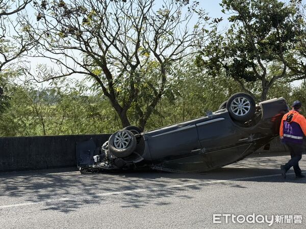 ▲▼台82線往東近中山高車禍。（圖／記者翁伊森攝）