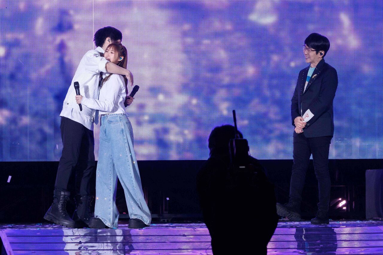 ▲▼五月天台中演唱會day4，嘉賓小玫瑰。（圖／相信音樂提供）