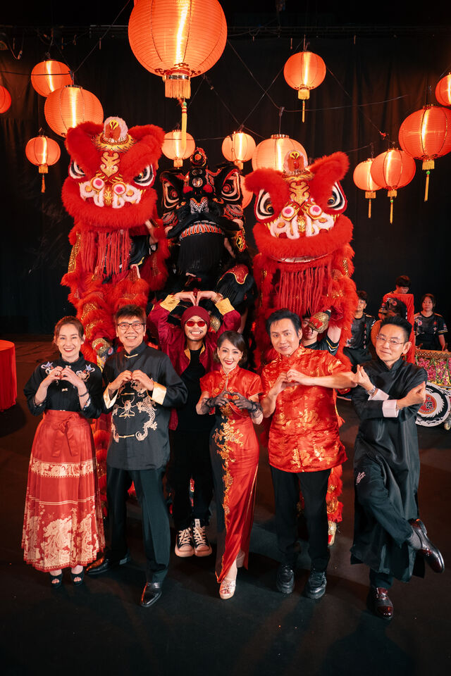 ▲▼黃明志〈馬來西亞的新年〉。（圖／亞洲通文創提供）