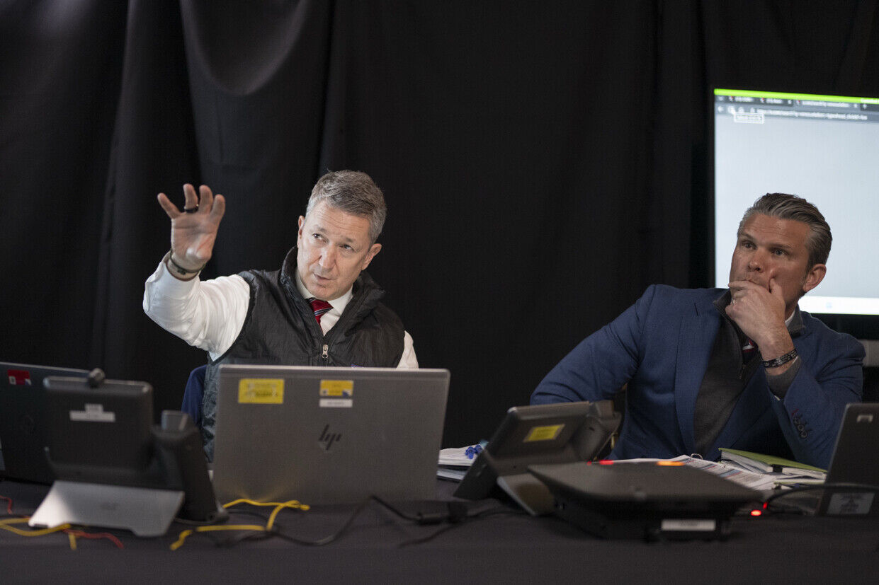 ▲▼川普戰情室現場曝！全程緊盯逮捕馬杜洛。（圖／Truth Social）