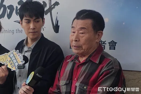 ▲電影《大咖時代》開鏡儀式，導演洪成昌率領主演群陸一龍、林子閎、蔡瑞雪、安婕希等人熱鬧出席。（圖／記者蕭采薇攝）