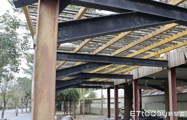 ▲雲縣府6大局處與西螺公所現場討論，逐項盤點大橋公園與周邊建設需求。（圖／記者游瓊華翻攝）