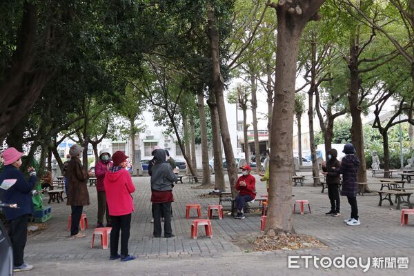 ▲雲縣府6大局處與西螺公所現場討論，逐項盤點大橋公園與周邊建設需求。（圖／記者游瓊華翻攝）