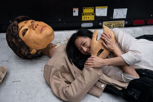 ▲《最親愛的陌生人》男主角西島秀俊(左起)、導演真利子哲也、女主角桂綸鎂日前接受台灣媒體訪問。（圖／甲上提供）