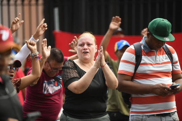 ▲▼   大陸官媒新華社發布委內瑞拉首都卡拉卡斯最新情況、          。（圖／翻攝新華社（馬科斯&middot;薩爾加多攝）