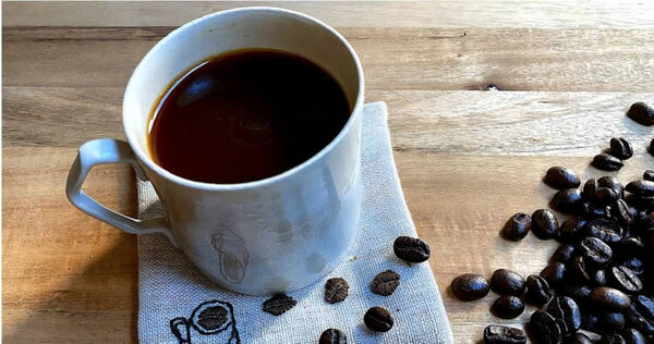 50歲男每天喝「黑咖啡」竟釀腎衰竭！醫揪1關鍵：一堆人中