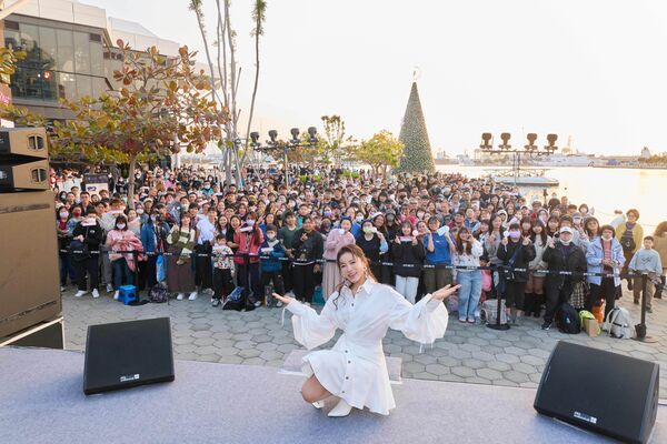 ▲▼丁噹舉辦限定簽票會。（圖／相信音樂提供）