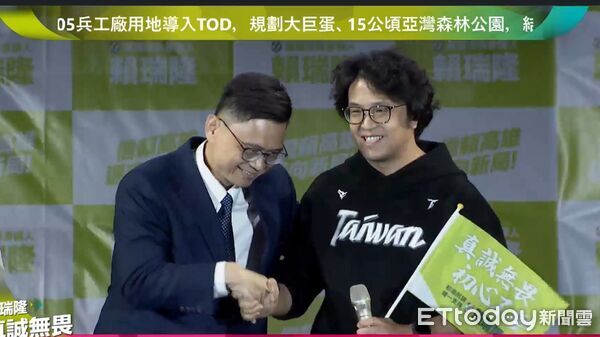 ▲沈伯洋4日南下高雄為賴瑞隆站台             。（圖／翻攝競辦提供直播畫面）