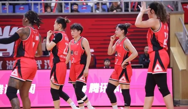 ▲武漢盛帆女籃因為頒發「罰不還口獎」遭WCBA罰款，竟選擇繳納雙倍罰金。（圖／取自武漢盛帆女籃）