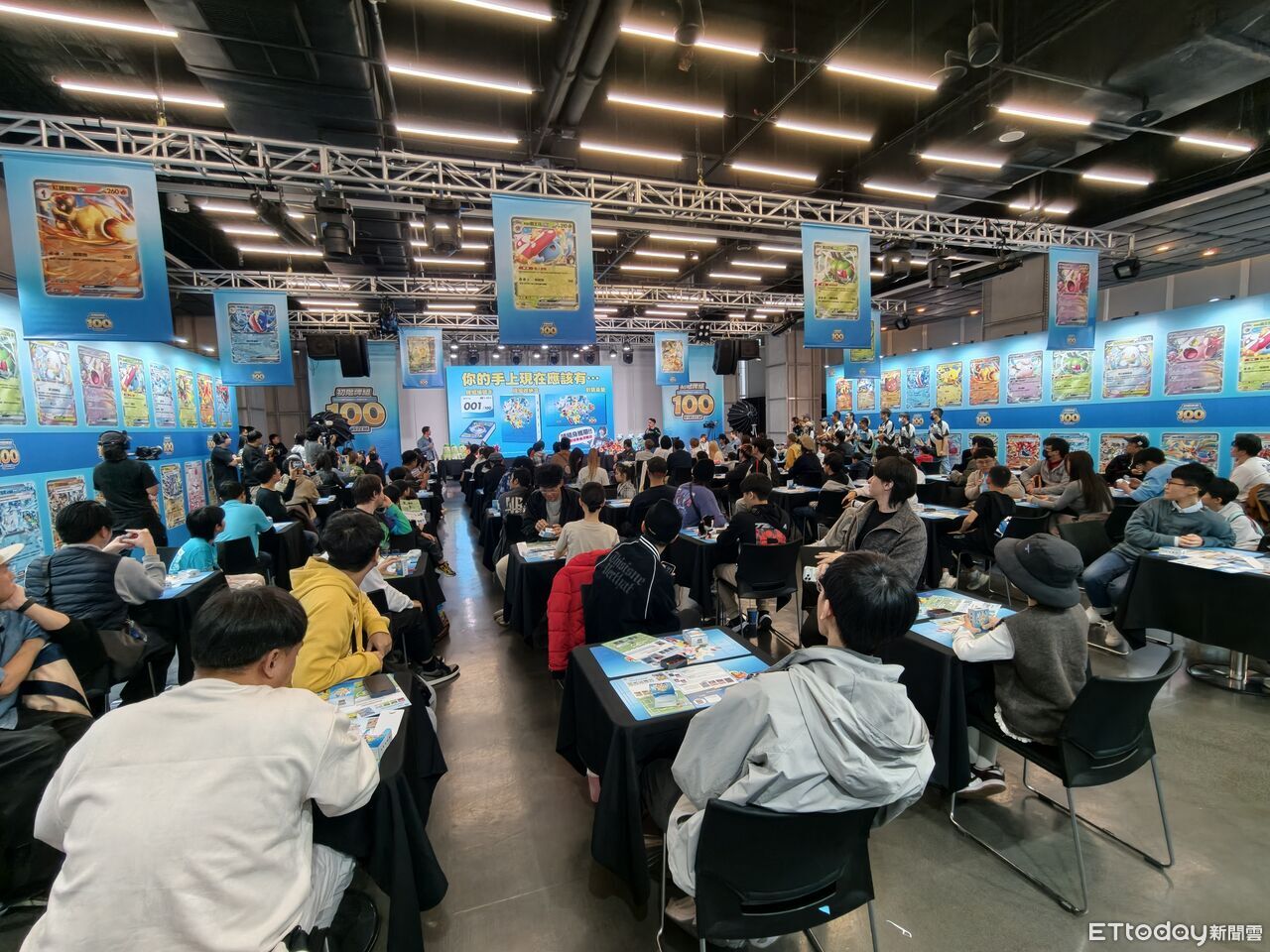 ▲▼      寶可夢初階牌組,初階牌組100,HOWHOW,6TAN       。（圖／記者蘇晟彥攝）