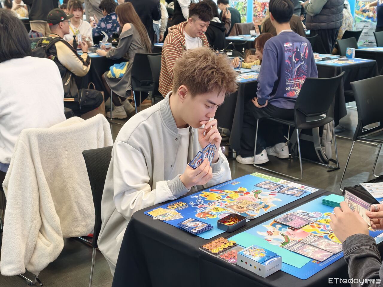 ▲▼      寶可夢初階牌組,初階牌組100,鵝肉麵      。（圖／記者蘇晟彥攝）