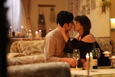 台劇女神出道18年最大尺度！低胸睡衣「北半球被看光」色誘出軌渣尪