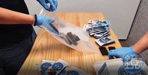 本刊記者將嬰幼兒海苔食品裝袋送SGS檢驗，全程錄音錄影。