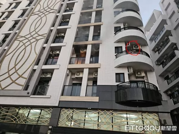 ▲▼台南火警3女困陽台。（圖／民眾提供）