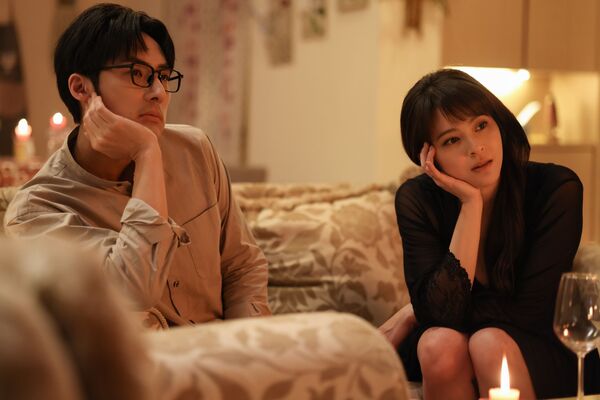 ▲蘇晏霈在《豆腐媽媽》中色誘老公李運慶。（圖／民視提供）