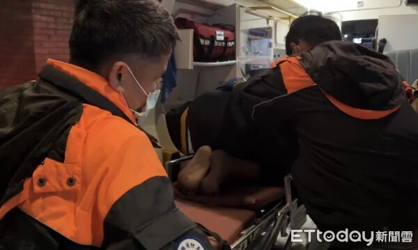 ▲▼台東關山，弟弟酒後揮刀刺哥哥。（圖／記者楊晨東翻攝）