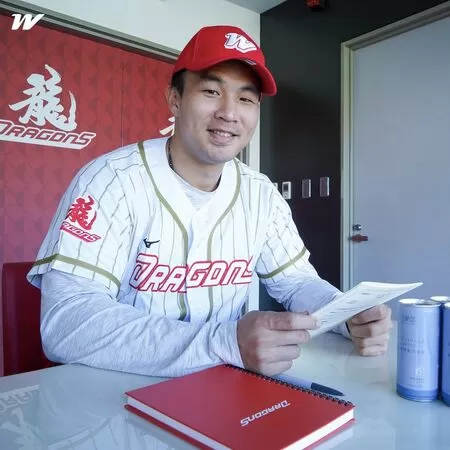 ▲姚冠瑋、陳暐皓、賴知頎、曾仁和。（圖／味全龍提供）