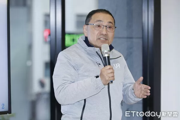 ▲▼新北市長侯友宜在新北捷運工程局長李政安的陪同下，進行捷運中和光復線(新北市段)可行性研究規劃路線視察。（圖／記者湯興漢攝）