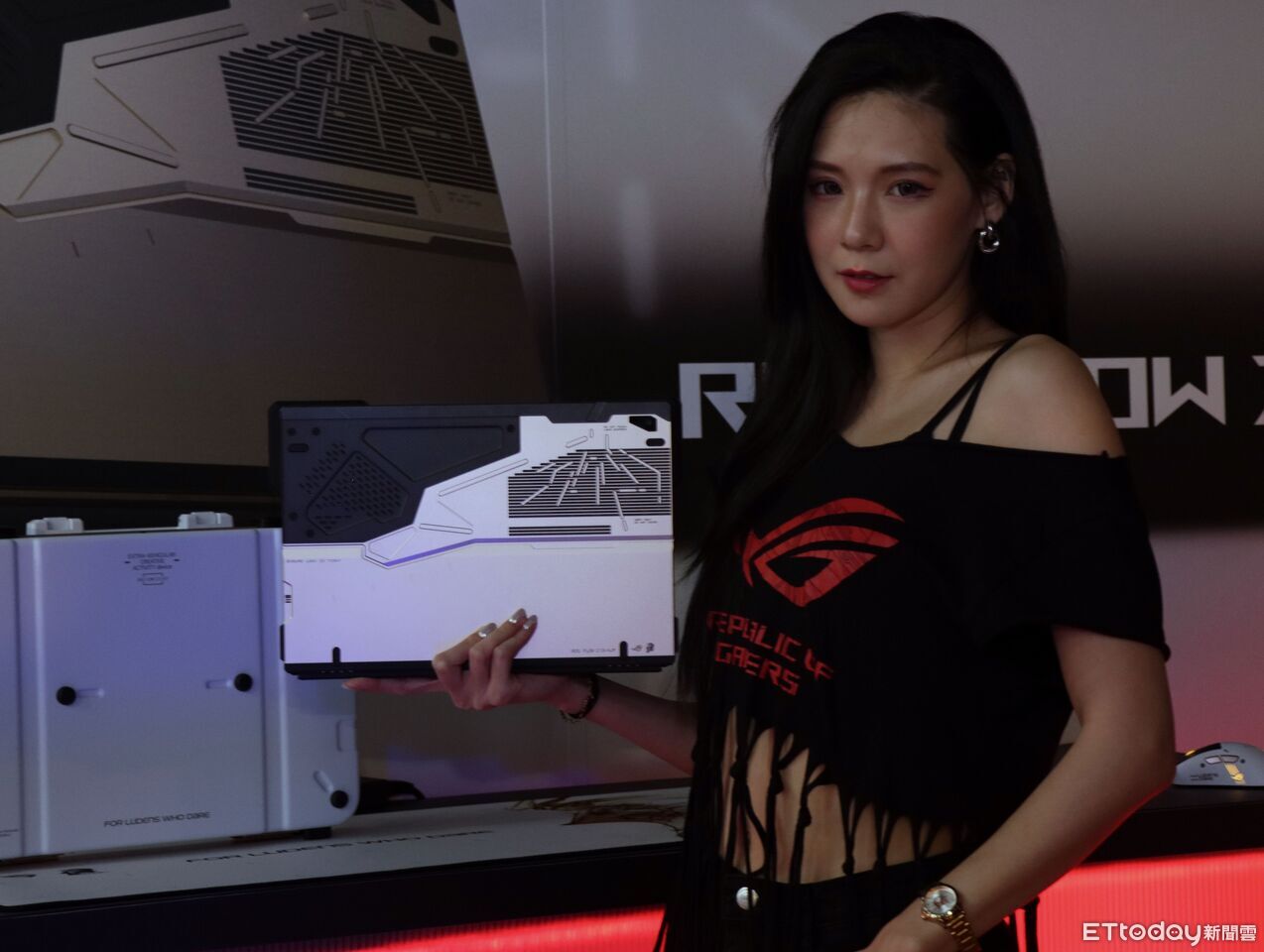 ▲▼      ROG       。（圖／記者蘇晟彥攝）