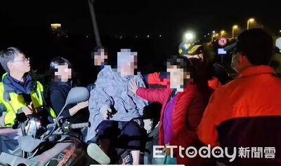 嘉義警消夜搜迷途失智嬤　迷途失智老嫗芭蕉園獲救