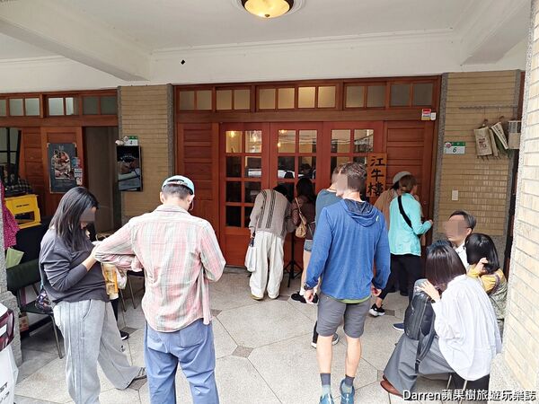 ▲▼迪化街大稻埕美食「江牛樓」，入選米其林日本主廚牛肉麵排隊名店。（圖／部落客DARREN提供）