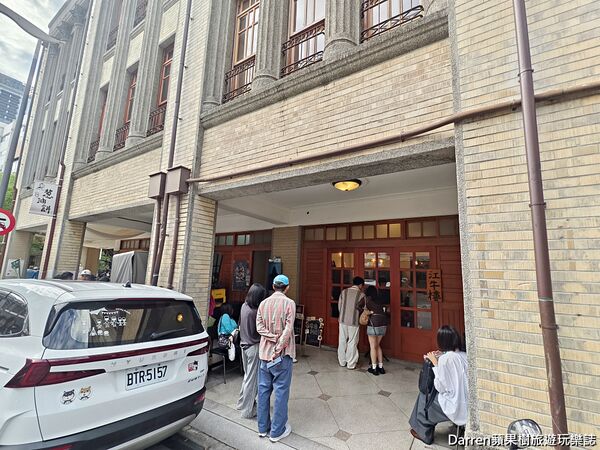▲▼迪化街大稻埕美食「江牛樓」，入選米其林日本主廚牛肉麵排隊名店。（圖／部落客DARREN提供）