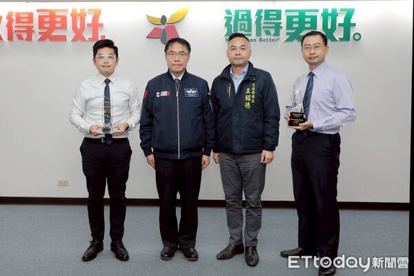 ▲台南市在交通部2024年度「道路交通安全執行成果」綜合管考中榮獲第一名，「府城有禮人本交通新文化」創新宣導計畫，奪下交通部道安創新貢獻獎交通安全教育組冠軍。（記者林東良翻攝）