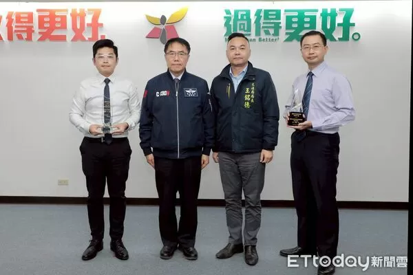 ▲台南市在交通部2024年度「道路交通安全執行成果」綜合管考中榮獲第一名，「府城有禮人本交通新文化」創新宣導計畫，奪下交通部道安創新貢獻獎交通安全教育組冠軍。（記者林東良翻攝）