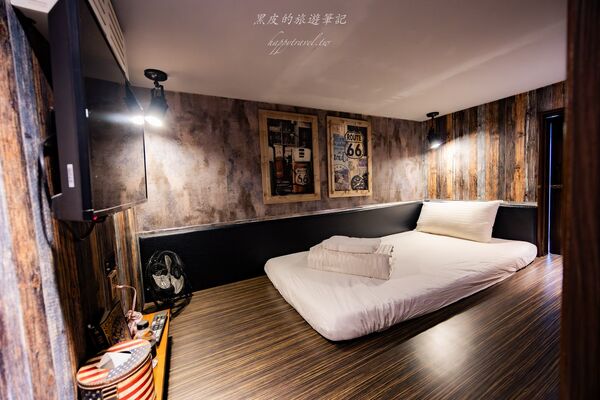 ▲▼墾丁背包客棧推薦「The First墾丁南灣青旅」，獨立的海景陽台900有找太佛心，雙床位海景窗房也只要1100。（圖／部落客黑皮提供）