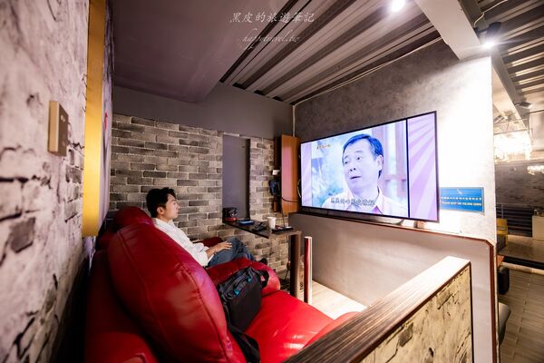 ▲▼墾丁背包客棧推薦「The First墾丁南灣青旅」，獨立的海景陽台900有找太佛心，雙床位海景窗房也只要1100。（圖／部落客黑皮提供）