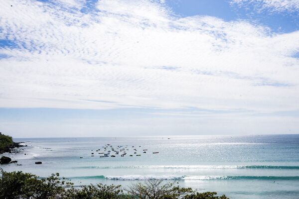 ▲▼墾丁背包客棧推薦「The First墾丁南灣青旅」，獨立的海景陽台900有找太佛心，雙床位海景窗房也只要1100。（圖／部落客黑皮提供）