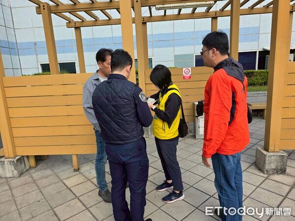 ▲▼ 癮君子小心！小港機場「死亡紅線」別亂哈菸　最高秒噴1萬。（圖／記者賴文萱翻攝）